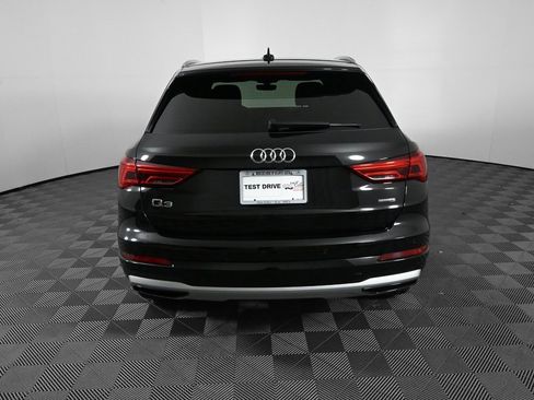 Used 2020 Audi Q3 2.0T Premium w/ Convenience Package image 28