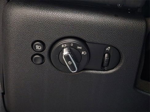 Used 2024 MINI Cooper S image 29