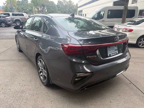 Used 2019 Kia Forte S w/ S Premium Package FWD image 6