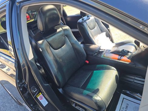 Used 2011 Lexus RX 450h AWD w/ Luxury Pkg image 9