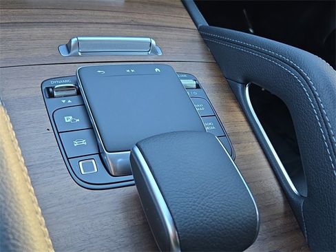 New 2026 Mercedes-Benz GLE 350 4MATIC image 14