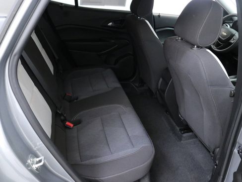Certified 2024 Chevrolet Trax LS image 26