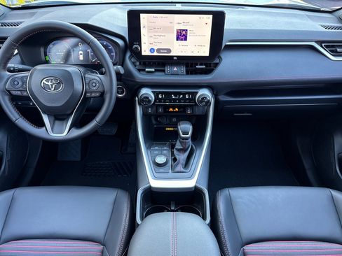 Used 2025 Toyota RAV4 XSE image 5
