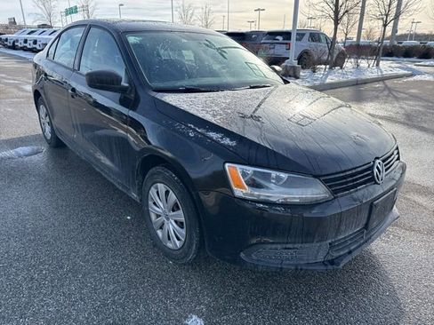 Used 2013 Volkswagen Jetta Sedan image 1
