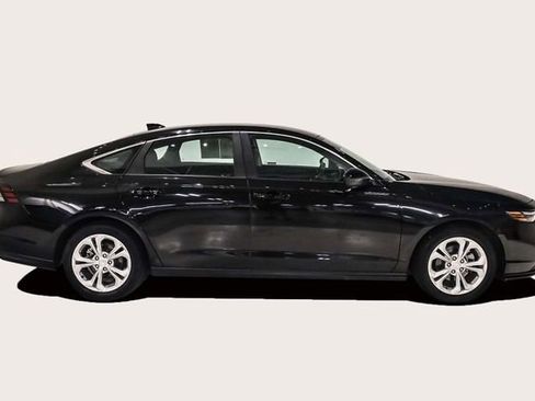 Used 2024 Honda Accord LX image 4