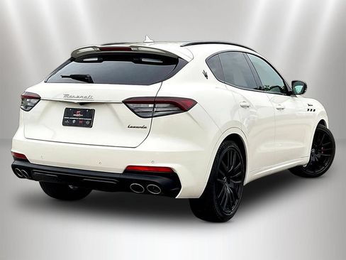 Used 2024 Maserati Levante Modena Ultima AWD/4WD image 6