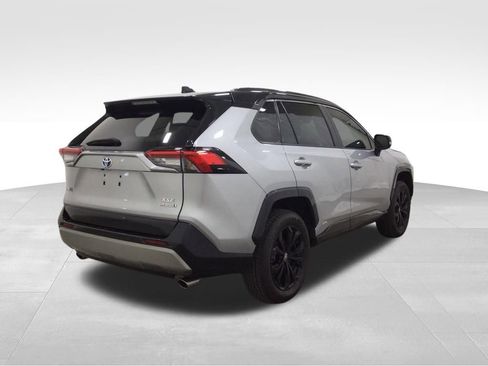 Used 2024 Toyota RAV4 XSE w/ Advanced Technology Package image 4