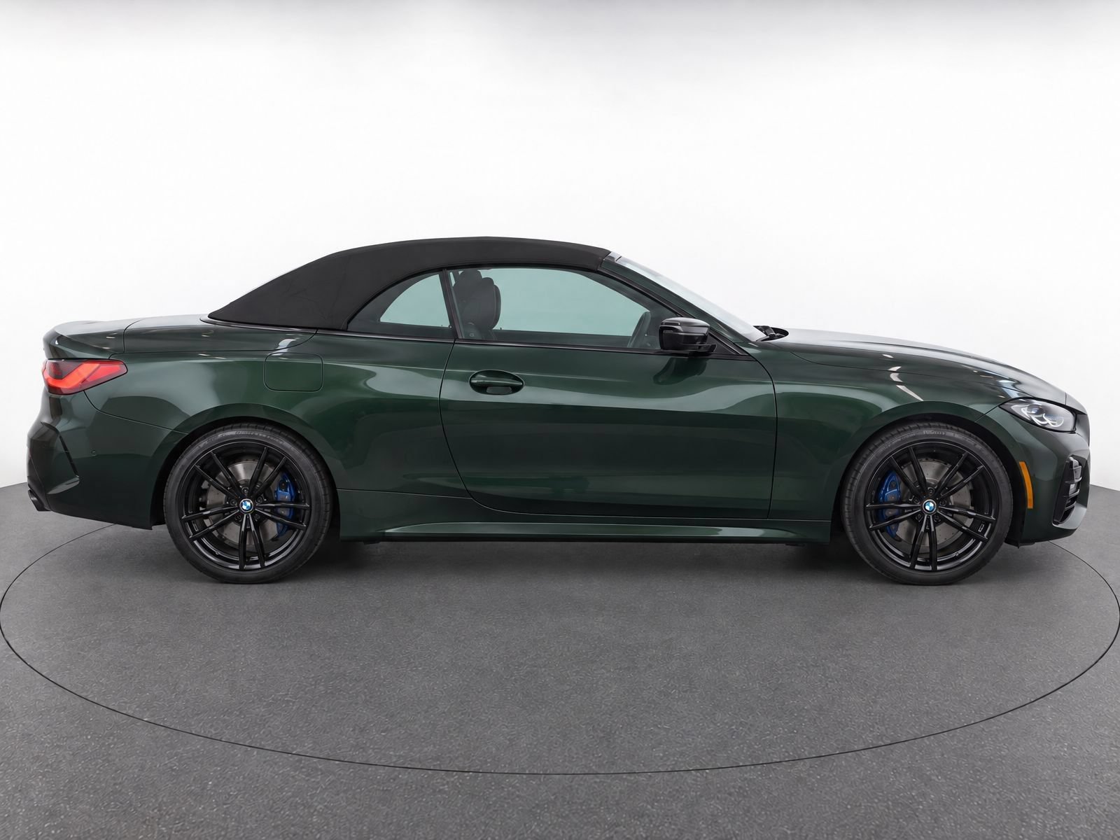 Used 2024 BMW 430i Convertible w/ M Sport Package RWD image 4