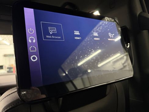 New 2026 GMC Yukon XL Elevation w/ Elevation Premium Package image 25