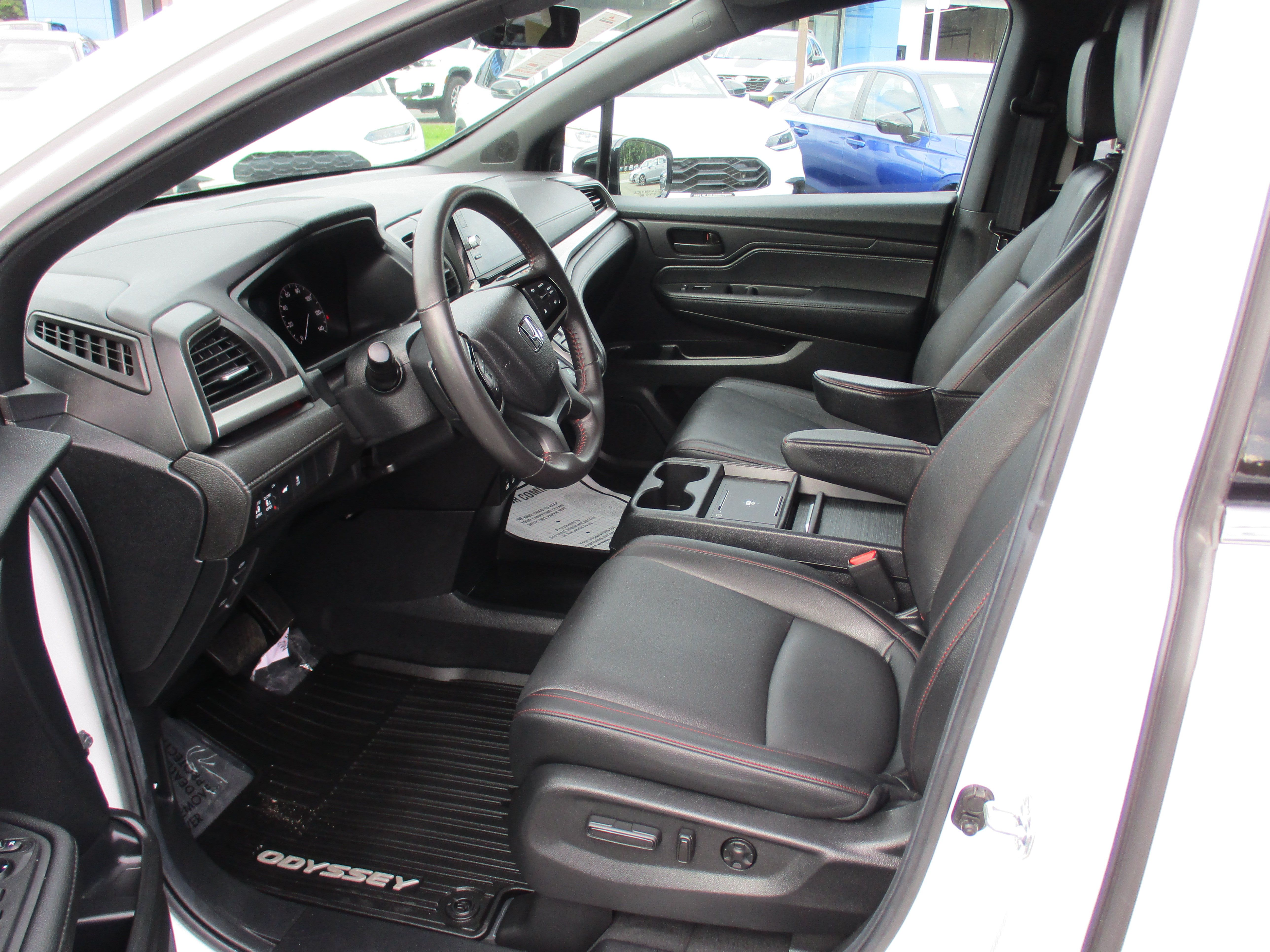 Certified 2025 Honda Odyssey Sport-L image 12