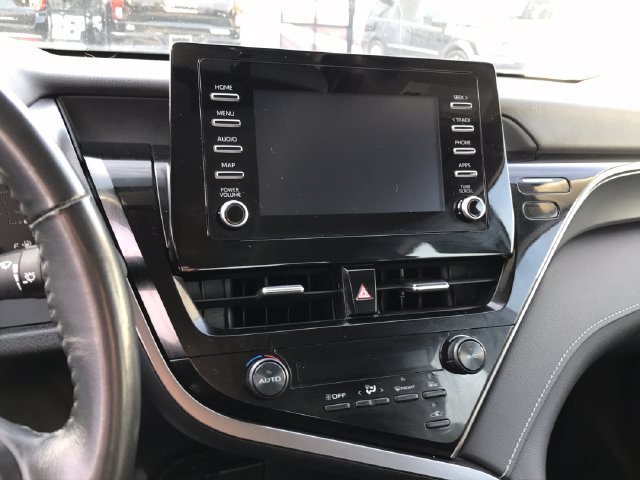 Used 2024 Toyota Camry SE FWD image 5