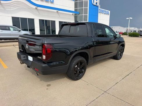 Used 2023 Honda Ridgeline Black Edition image 2
