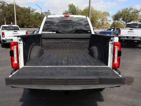 Used 2025 Ford F350 King Ranch w/ FX4 Off-Road Package image 27