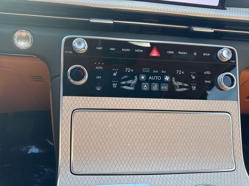 New 2026 Genesis GV80 3.5T Prestige image 28