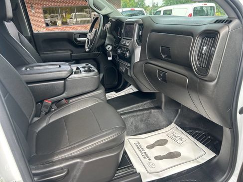 Used 2022 Chevrolet Silverado 1500 W/T w/ WT Value Package image 17