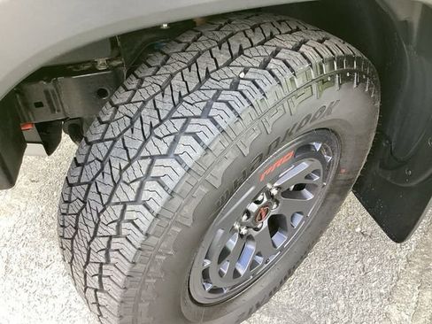 Used 2026 Nissan Frontier PRO-4X w/ Pro Premium Package AWD/4WD image 18