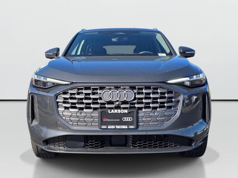 Certified 2025 Audi Q5 Premium Plus w/ Premium Plus AWD/4WD image 8