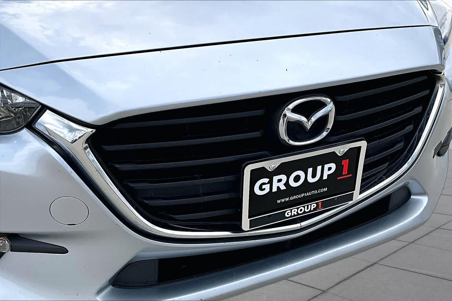 Used 2018 MAZDA MAZDA3 Touring FWD image 30