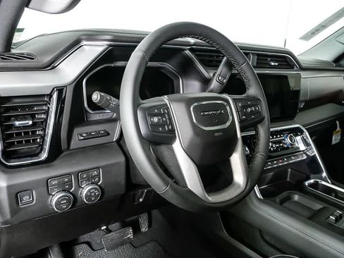 New 2026 GMC Sierra 2500 Denali w/ Denali Reserve Package image 4