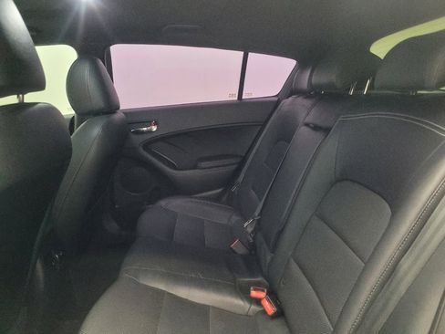 Used 2016 Kia Forte SX w/ SX Premium Technology Package image 18