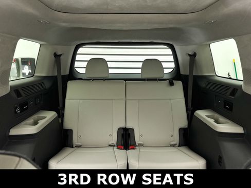 Used 2024 Hyundai Santa Fe Calligraphy AWD/4WD image 13