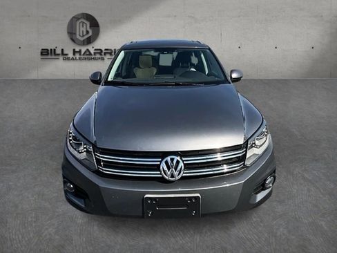Used 2012 Volkswagen Tiguan SEL AWD/4WD image 2