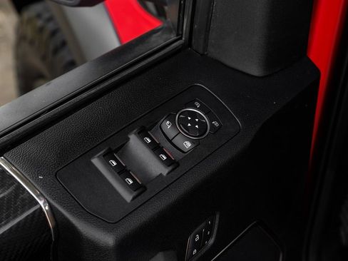 Used 2018 Ford F150 Raptor w/ Equipment Group 802A Luxury image 59