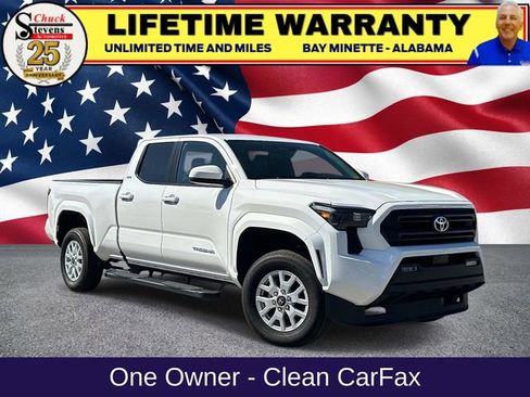 Used 2025 Toyota Tacoma SR5 image 1