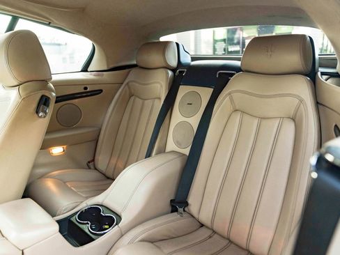 Used 2011 Maserati GranTurismo Convertible image 24