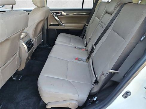 Used 2022 Lexus GX 460 Premium w/ Premium Package AWD/4WD image 19
