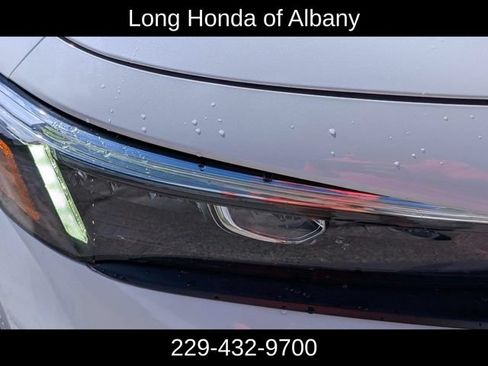 Used 2025 Honda Civic LX image 4