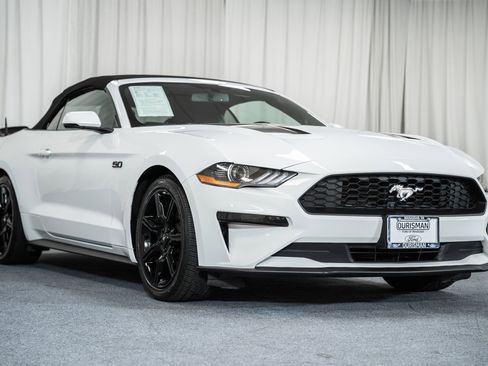 Used 2020 Ford Mustang Premium image 6