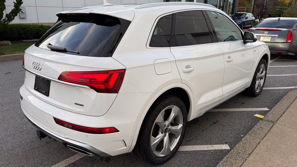 Used 2023 Audi Q5 2.0T Premium Plus AWD/4WD image 4