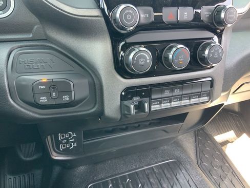 New 2026 RAM 5500 Tradesman w/ Chrome Appearance Group AWD/4WD image 19