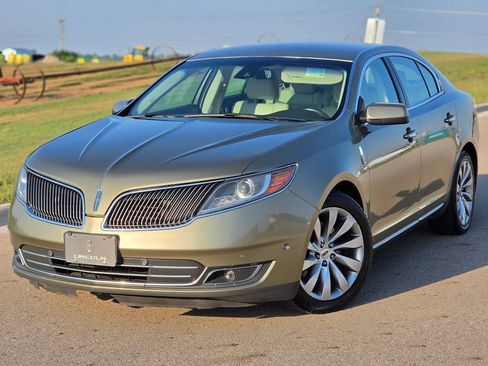Used 2013 Lincoln MKS AWD image 1