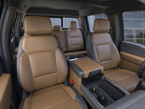 New 2026 Ford F250 Lariat w/ Lariat Ultimate Package image 3