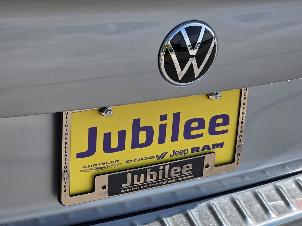 Used 2023 Volkswagen Jetta SEL FWD image 26