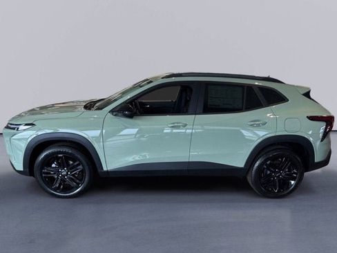 New 2026 Chevrolet Trax ACTIV w/ Driver Confidence Package image 2