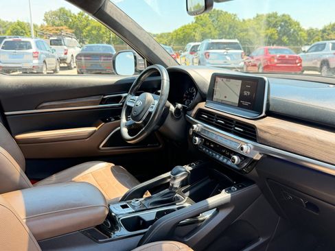 Used 2021 Kia Telluride SX w/ SX Prestige Package AWD/4WD image 26
