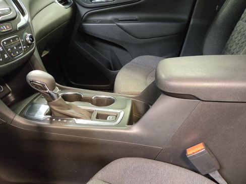 Used 2024 Chevrolet Equinox LT image 26