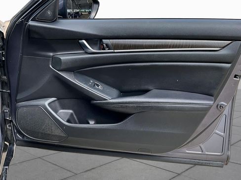 Used 2019 Honda Accord EX-L image 25