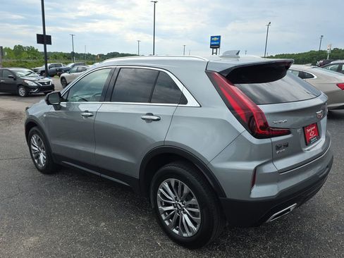 Used 2025 Cadillac XT4 Premium Luxury AWD/4WD image 6