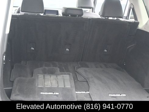 Used 2022 Nissan Rogue SV w/ SV Premium Package AWD/4WD image 19