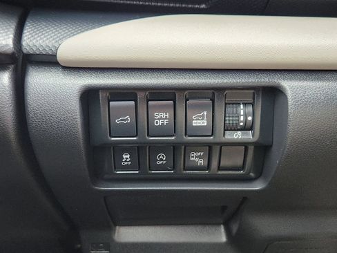 Used 2022 Subaru Forester Limited AWD/4WD image 25