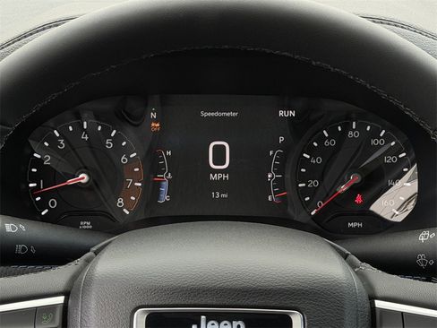 New 2026 Jeep Compass Latitude image 13