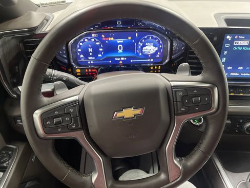 Used 2024 Chevrolet Silverado 1500 LTZ w/ LTZ Convenience Package II AWD/4WD image 29
