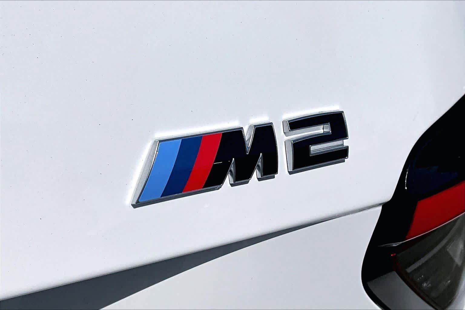 Used 2025 BMW M2 w/ Carbon Package RWD image 9
