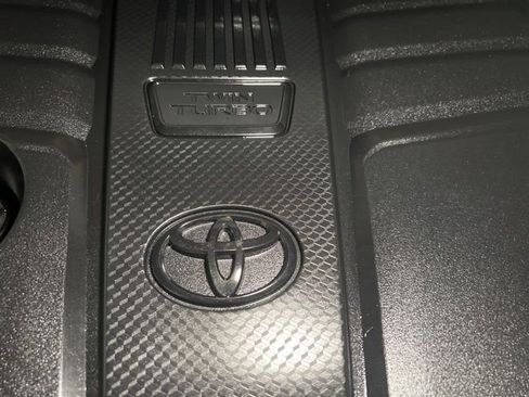 Used 2024 Toyota Tundra Limited image 26