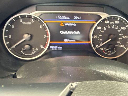 Used 2025 Nissan Altima 2.5 SV image 27