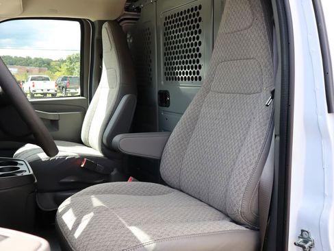 New 2025 Chevrolet Express 2500 w/ Driver Convenience Package image 9